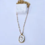 Bold Floral Geometric Gold-Plated Necklace – Clover Pendant & Earrings Set